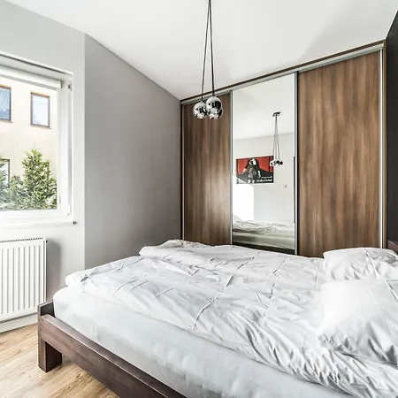 Belvedere Lawica Airport Apartmán Poznaň