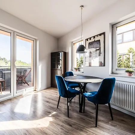 Belvedere Lawica Airport *